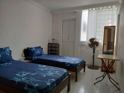 Hougang Avenue 4 (Hougang),  #543531861